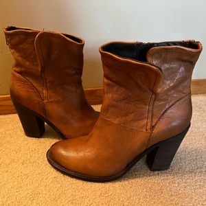 Steve Madden Earla Boot | 10 | Cognag